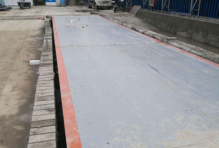 地磅秤臺限位間隙該如何調(diào)整？間隙過大或過小的影響詳細分析